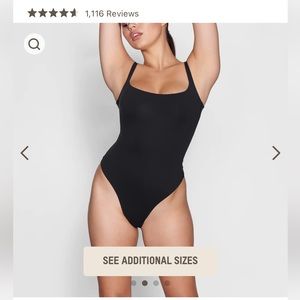 SKIMS FITS EVERYBODY SQUARE NECK BODYSUIT in Black